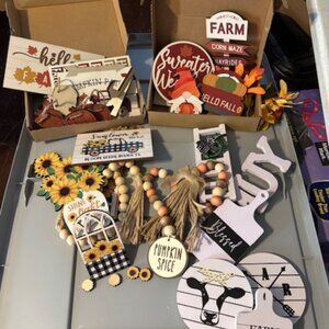 Tier Tray decorations